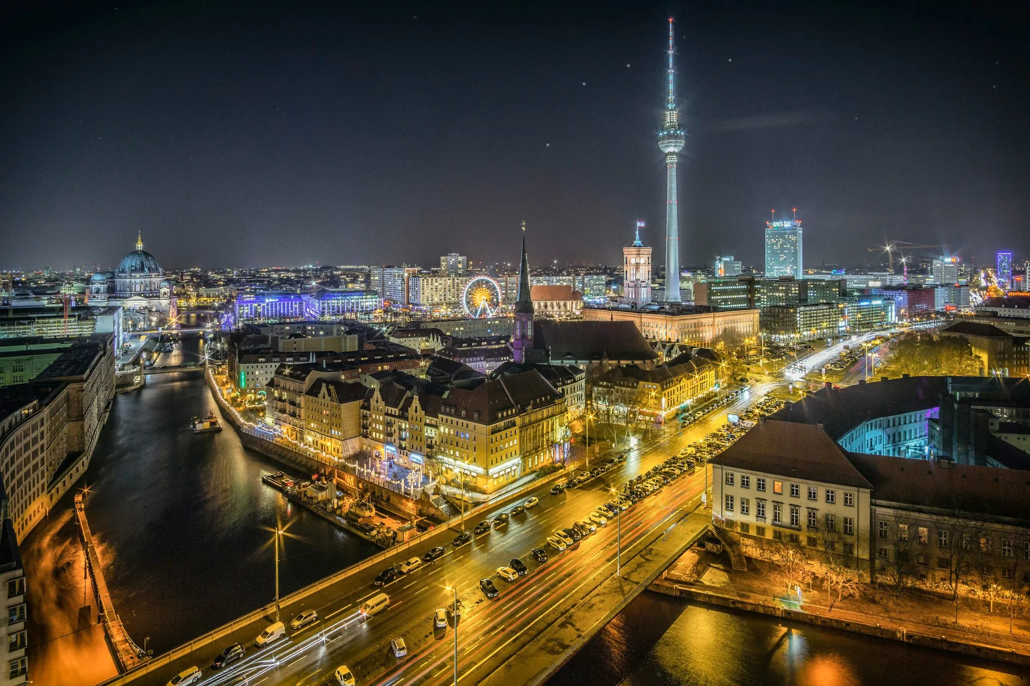 ul. Długa 12, 00-238 Warszawa, Polska